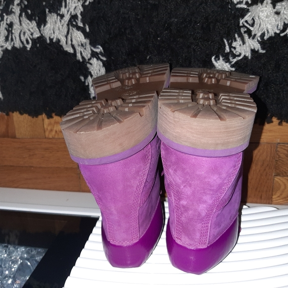 Purple timberlands - Picture 10 of 13